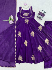 Elegant Fendy Silk Thread Sequence Work Gown