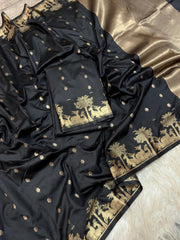Stunning Banarasi Silk Rich Golden pallu Work Saree