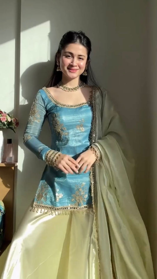 Party-wear Fendy Silk Thread With Sequence With Real Mirror Work Suit