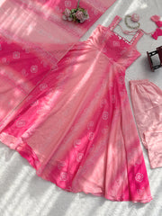 Pretty Pink Georgette With Digital Printed Gown