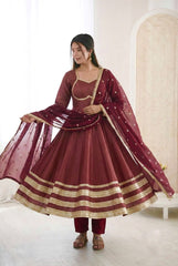Beautiful Cosmos Gold Elegant Heavy Lace Work Designer Anarkali