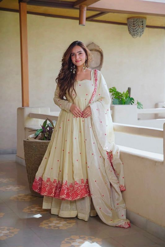 Designer Dimond Silk Embroidery Work Gown