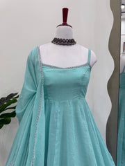Fairy-tale Bluesy Crunch Silk Hot-fixing Work Gown