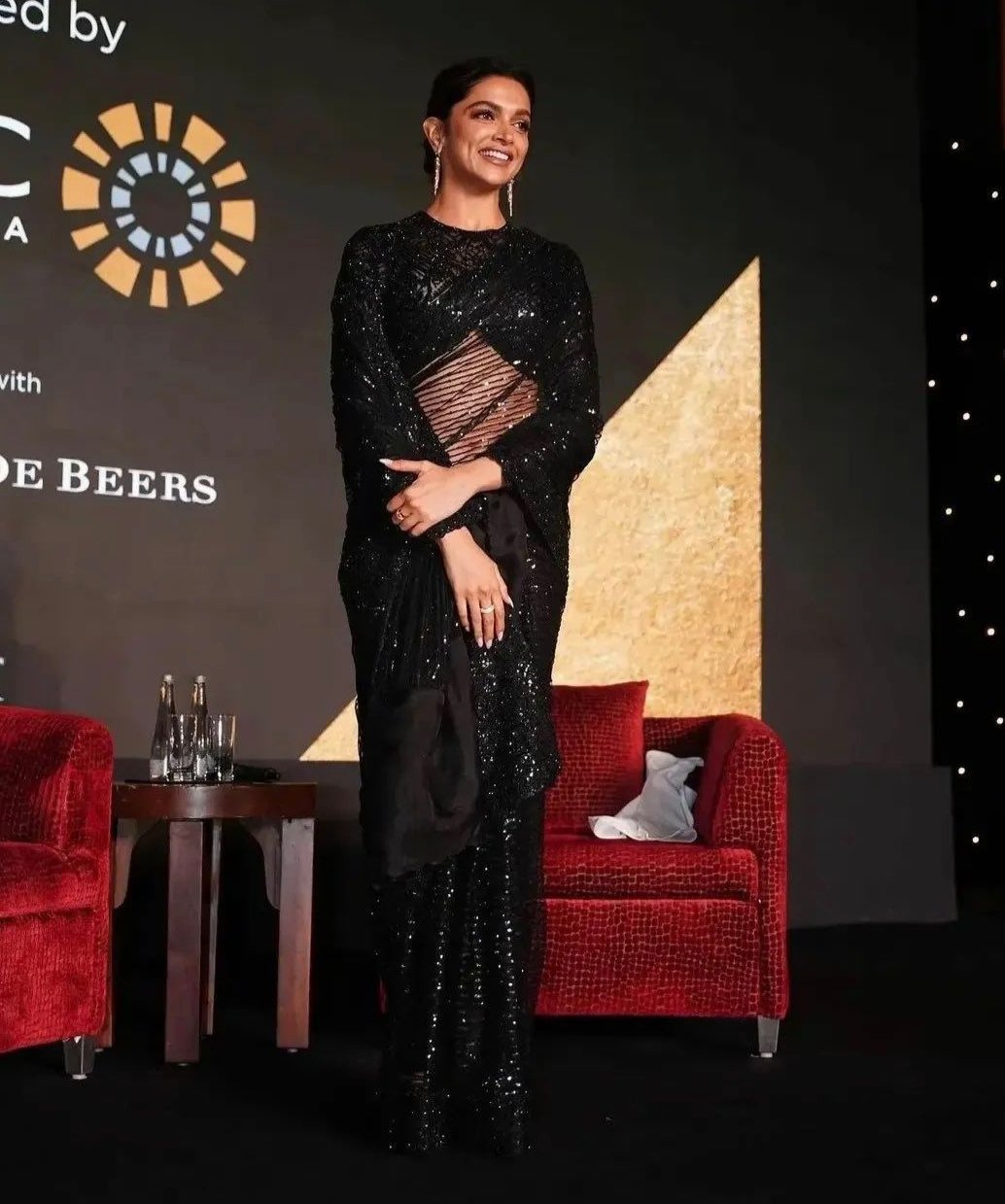 Bollywood Blockbuster Black Beautiful Designer Saree