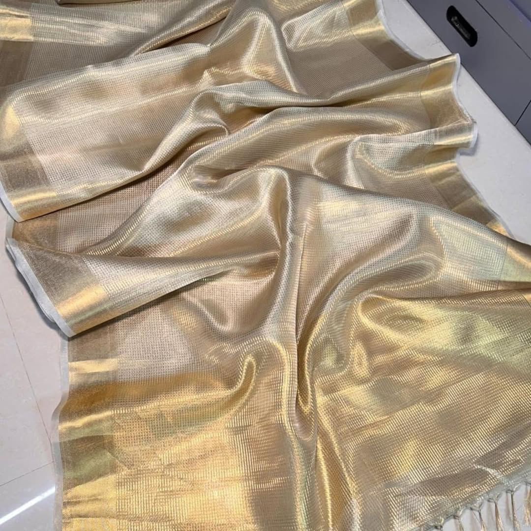 Nayanthara Banarasi Hand-looms Golden Saree