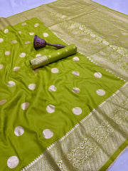 Beautiful Banarasi Gold Zari  Design & Weaving Pallu Border Saree