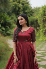 Simple Weave With A Sharp Hand Banarasi Jacquard Fabric Silk Gown