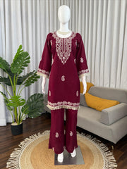 Beautiful Slub Rayon Thread With Fancy Lace Co-Ord Set
