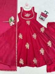 Elegant Fendy Silk Thread Sequence Work Gown