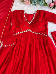 Beautiful Party-wear Red Blooming Georgette Gown