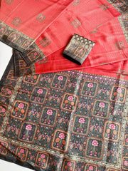 Beautiful Zari Jacquard Weaving Digital Printed Saree
