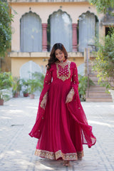 Beautiful Stunning Glamours Blooming Georgette With Sequence Work Gown