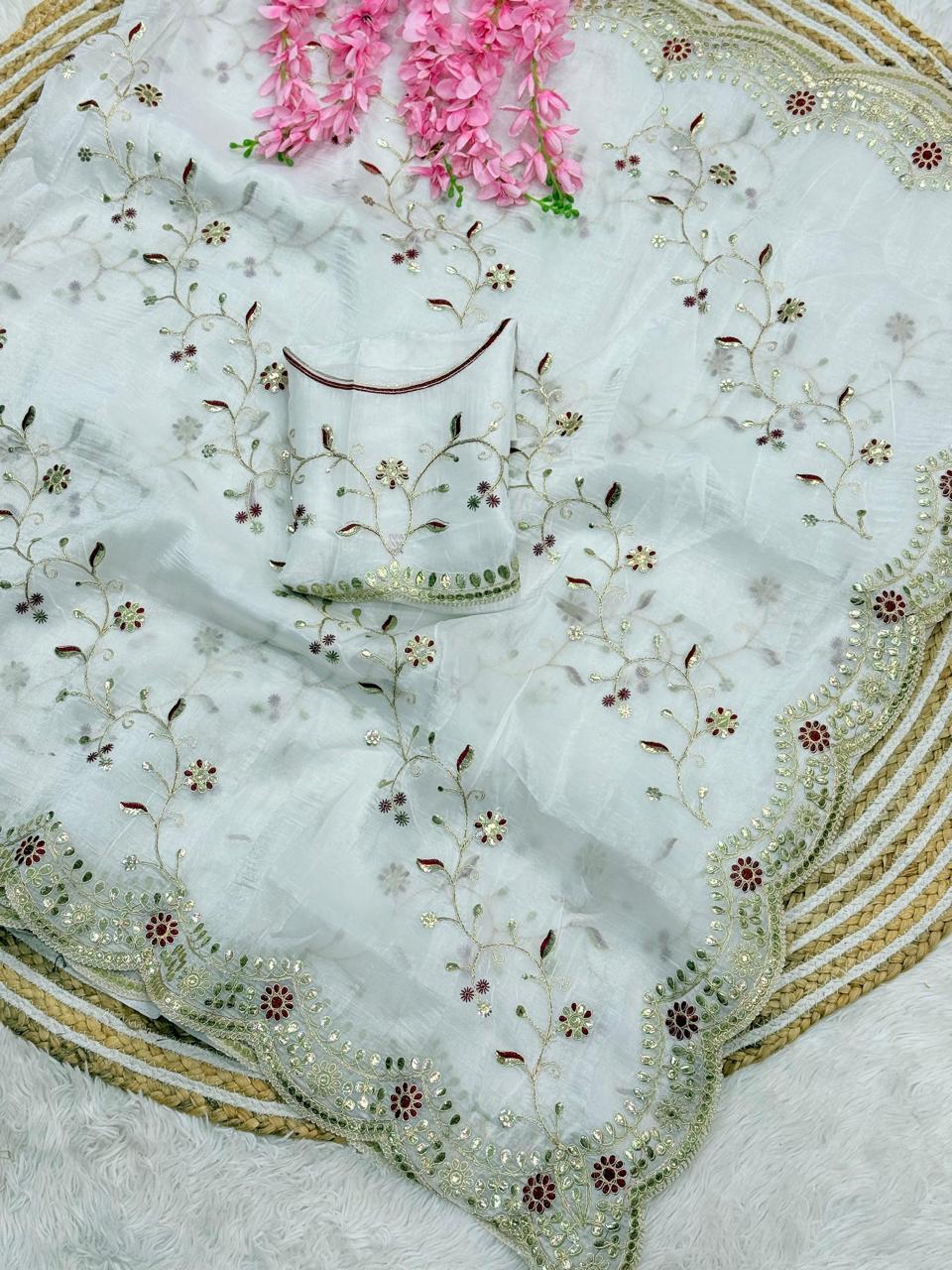 Party-wear Soft Light Weight Gold Crush Gotapatti Work Saree
