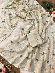 Beautiful Cosmos Silk Zaal With Thread Work Saree