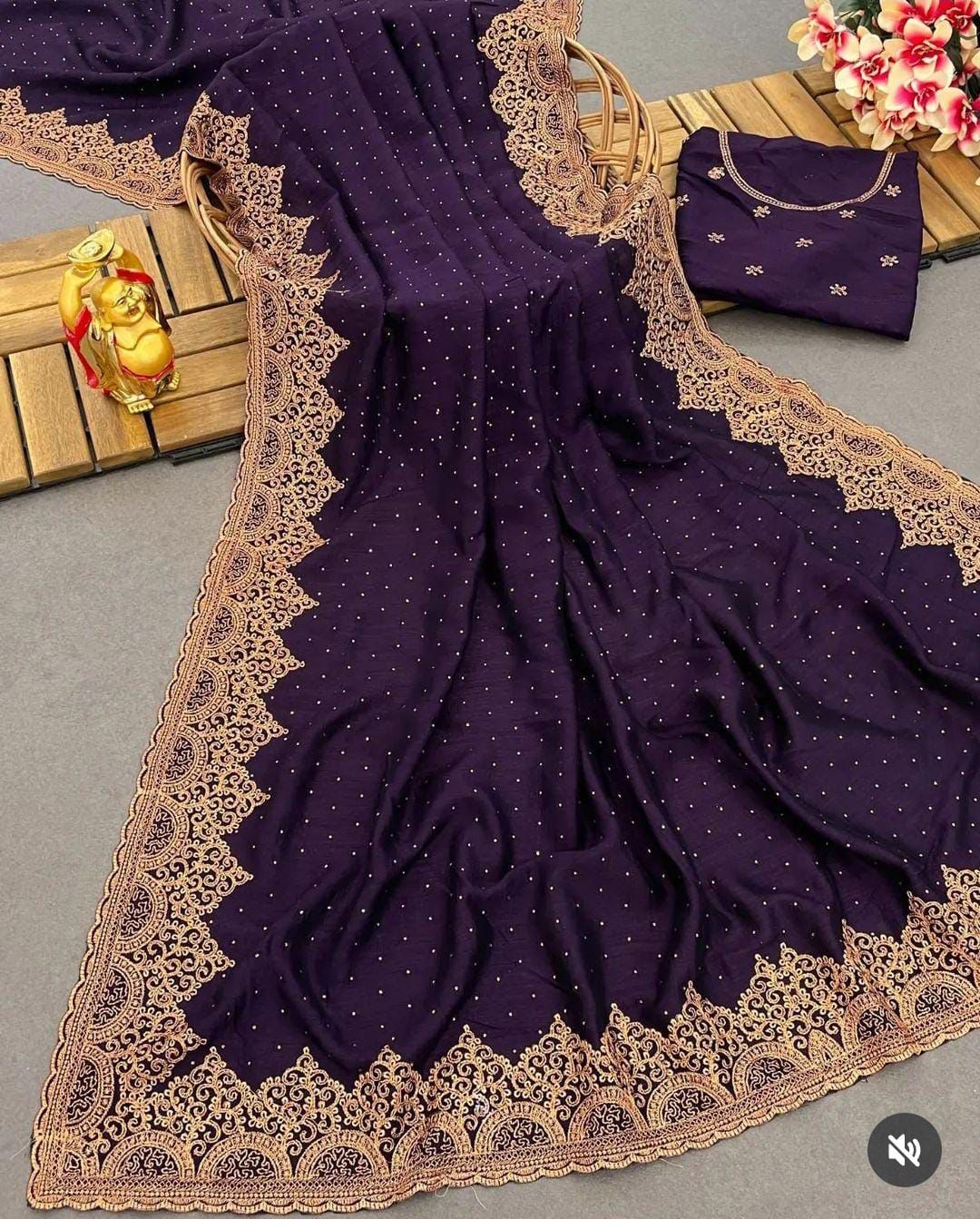 Beautiful Superhit Blooming Vichitra Silk Saree