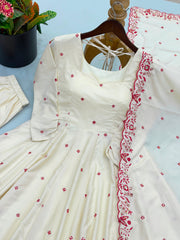 Designer Dimond Silk Embroidery Work Gown