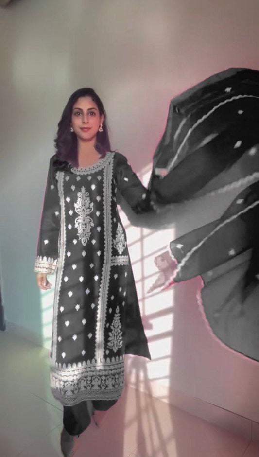 Beautiful Partywear Roman Silk Salwar Suit