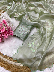 Jimmy Choo Barbery Beautiful Thread & Sequence Work Saree