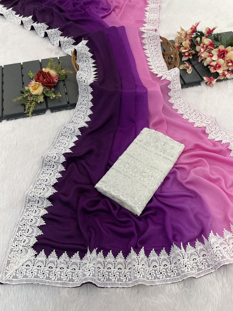 Beautiful Soft Nylon Two Tone Chinon Pedding Saree