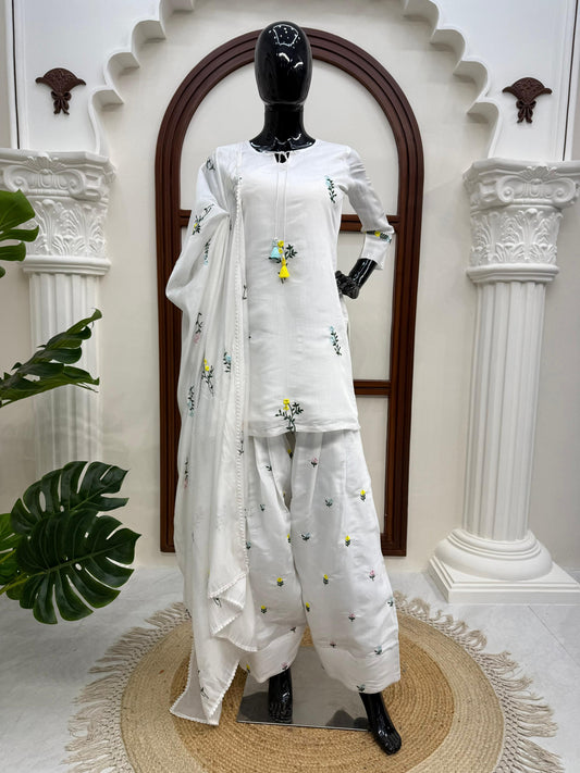 Beautiful Mull Chanderi Cotton With Thread Work Suit