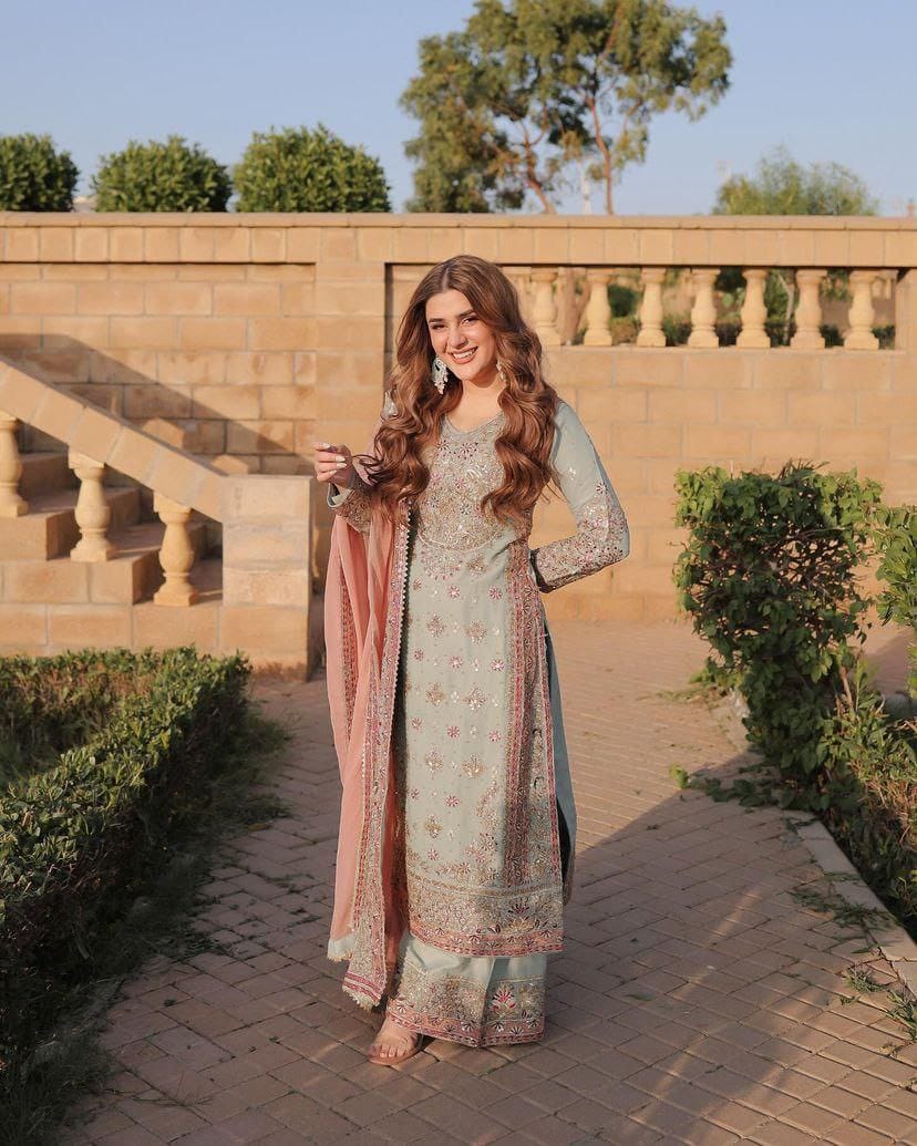 Designer Partywere Georgette Embroidery Work Salwar Suit