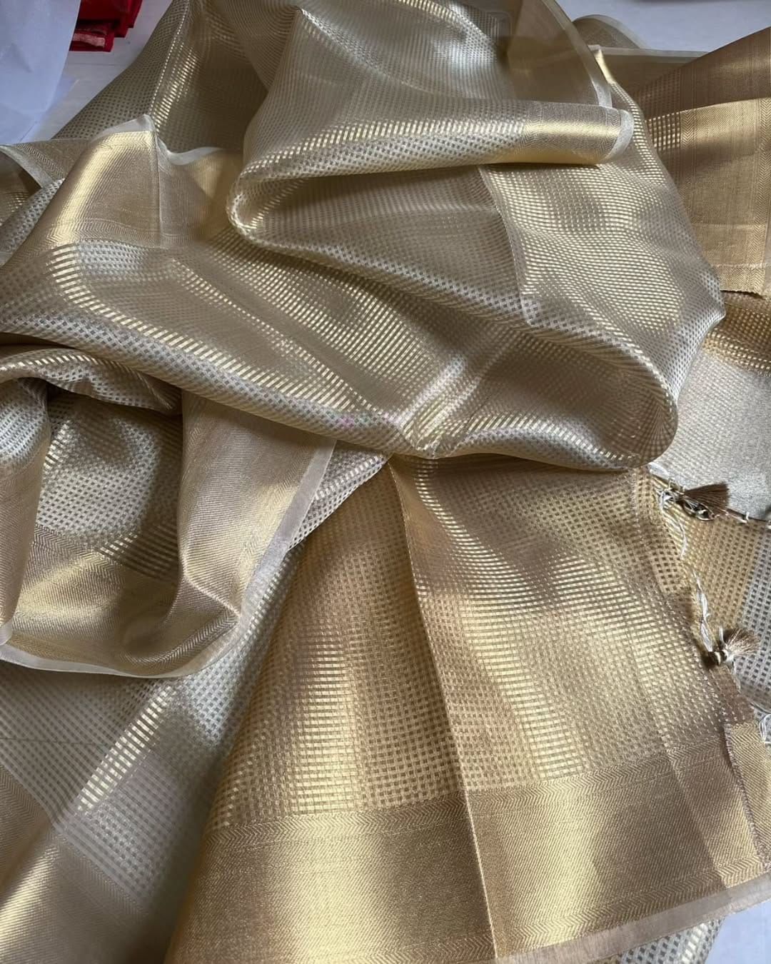 Nayanthara Banarasi Hand-looms Golden Saree