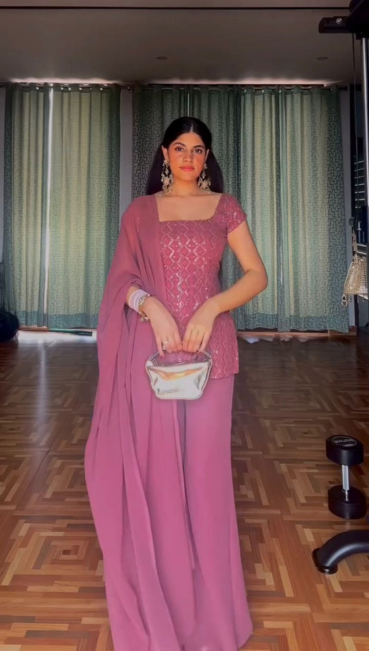 Designer Elegent Ethnic 90’s Style Iconic Set