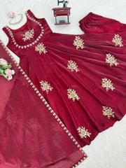 Elegant Fendy Silk Thread Sequence Work Gown