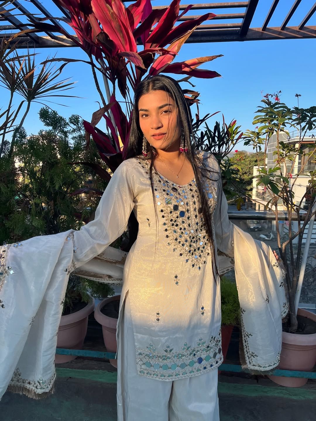 Party-wear Georgette Real Mirror With Embroidery Work Suit