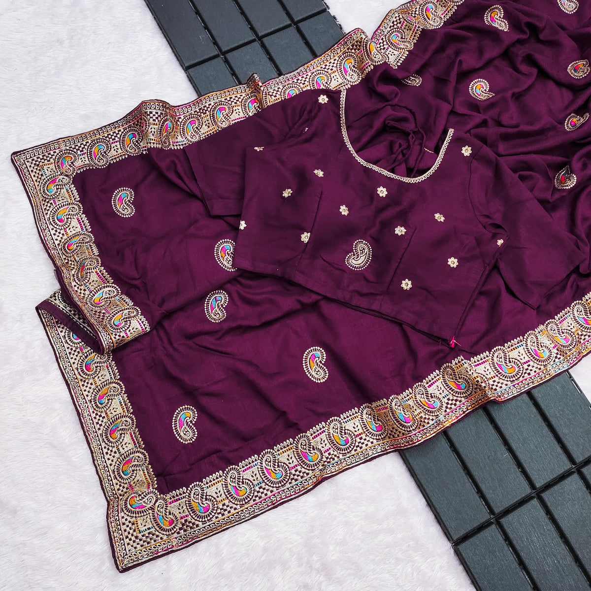 Beautiful  Vichitra Silk With Heavy Embroidery Thread Zari Work Saree