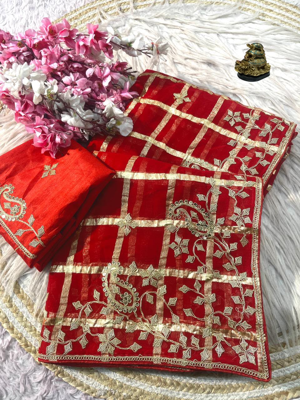 Beautiful Soft Viscose With Traditional Pittawork Saree