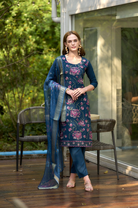 Elegant Straight Rayon Kurti Pant Dupatta Set