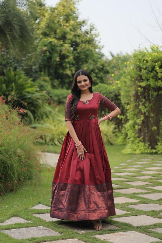 Simple Weave With A Sharp Hand Banarasi Jacquard Fabric Silk Gown