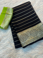 Beautiful Georgette Saree With Running Contrast Blouse