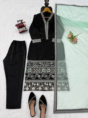 Elegant Premium Glass Fabric Thread Work Salwar Suit