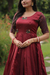 Simple Weave With A Sharp Hand Banarasi Jacquard Fabric Silk Gown