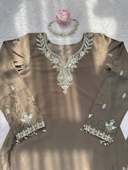 Beautiful Natural Crepe Thread With Sequence Work Suit