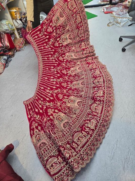 Maroon Trending Heavy Velvet With Zarkan Diamond & Embroidery Work Bridal Lehenga