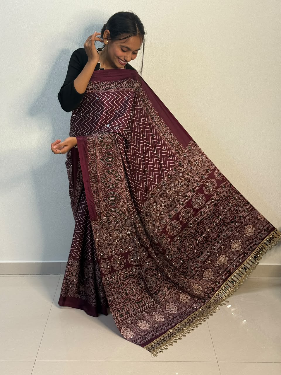 Trending Pure Arjakh Satin Viscose Silk With Real Mirror & Printed Saree