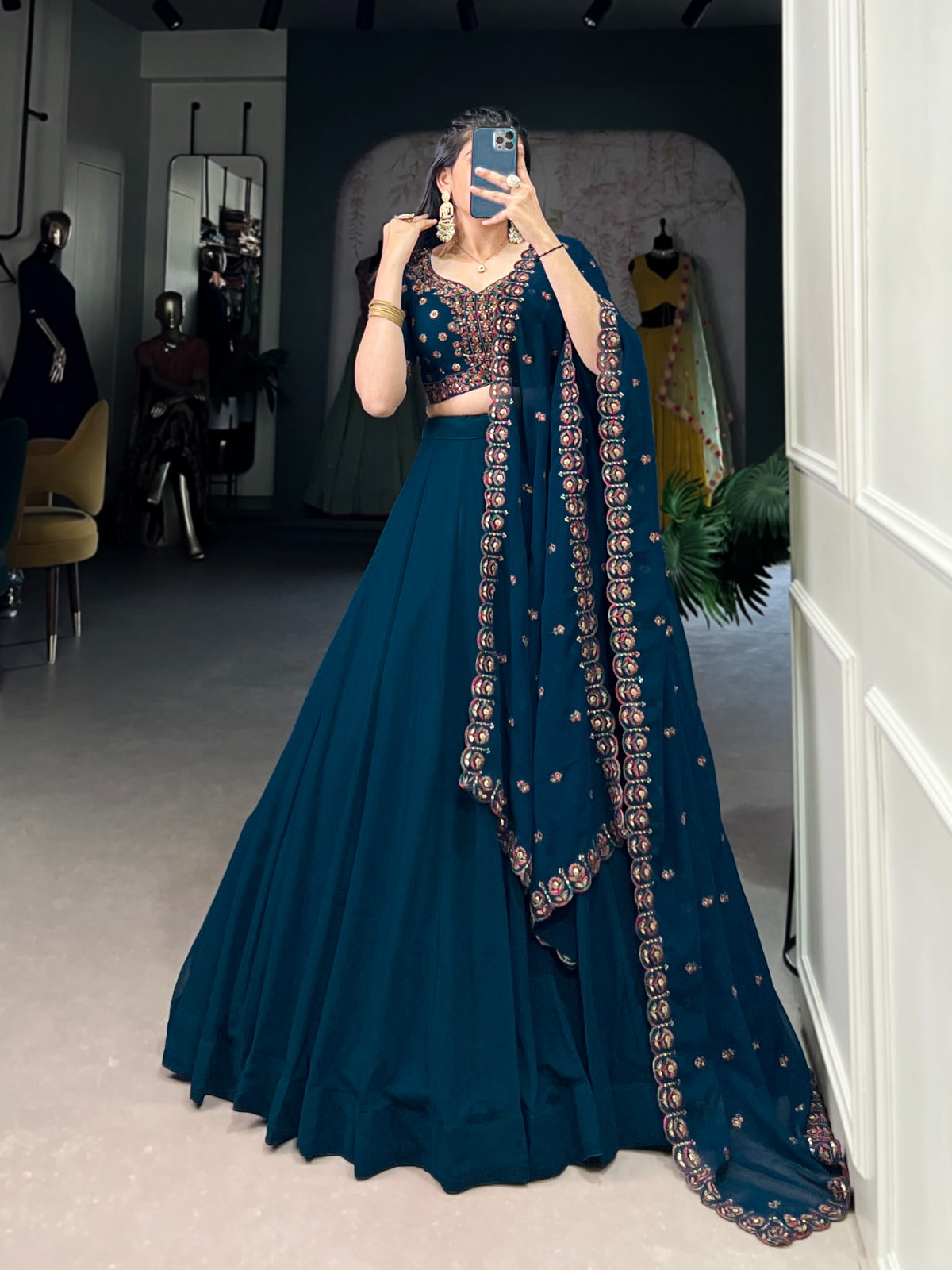 Beautiful Stylish Georgette Lehenga Choli